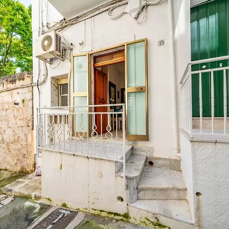 Apartment Casa Di Nonna Tina By Rentbeat Ostuni
