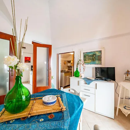 Casa Di Nonna Tina By Rentbeat Apartment Ostuni
